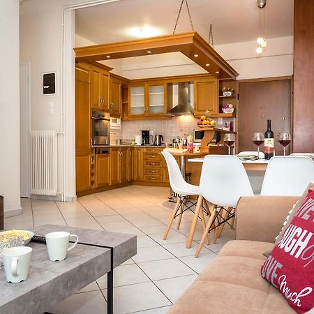 Pisces - City Center Apartment Athena Bagian luar foto