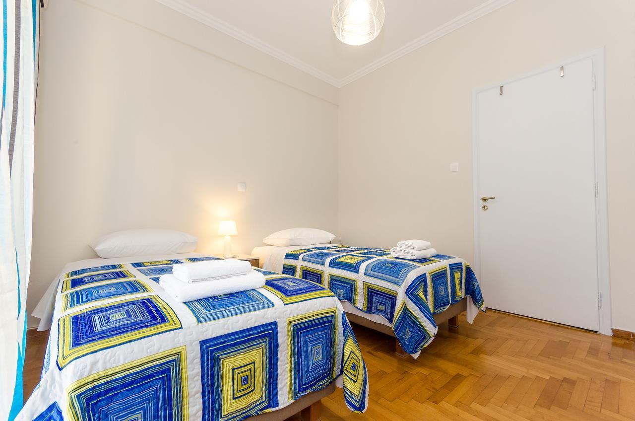 Pisces - City Center Apartment Athena Bagian luar foto