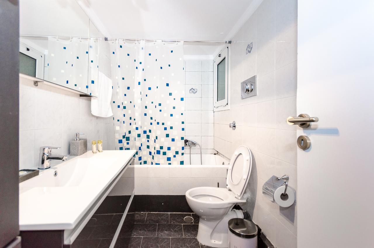 Pisces - City Center Apartment Athena Bagian luar foto