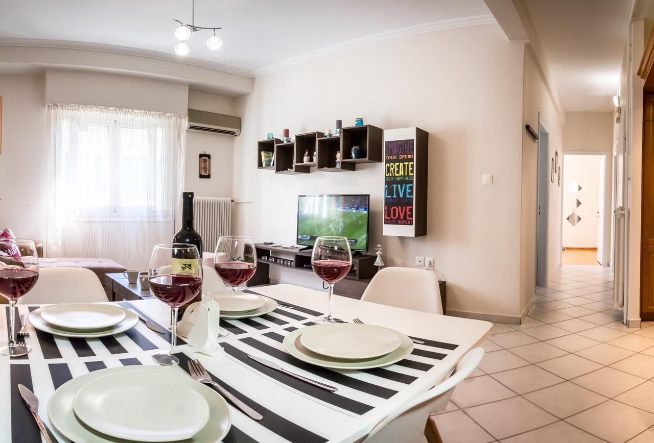 Pisces - City Center Apartment Athena Bagian luar foto