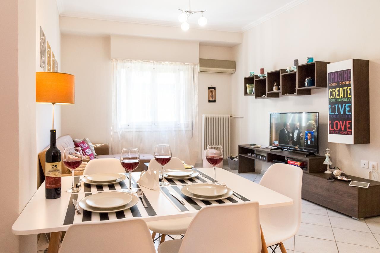 Pisces - City Center Apartment Athena Bagian luar foto